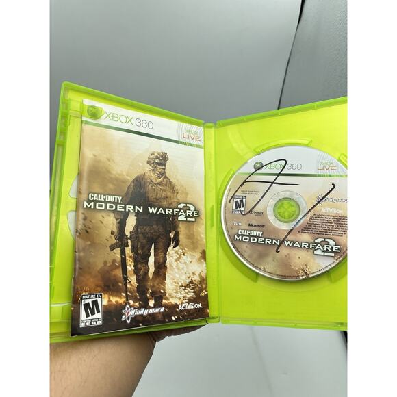 Call of Duty: Modern Warfare 2 (Xbox 360, 2009) Complete w/ Manual - Tested - Picture 9 of 9